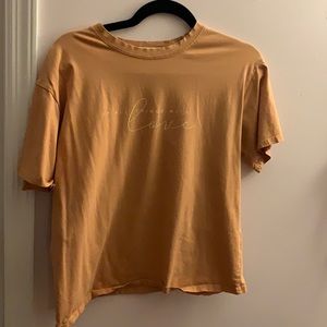 Peach colored simple t shirt